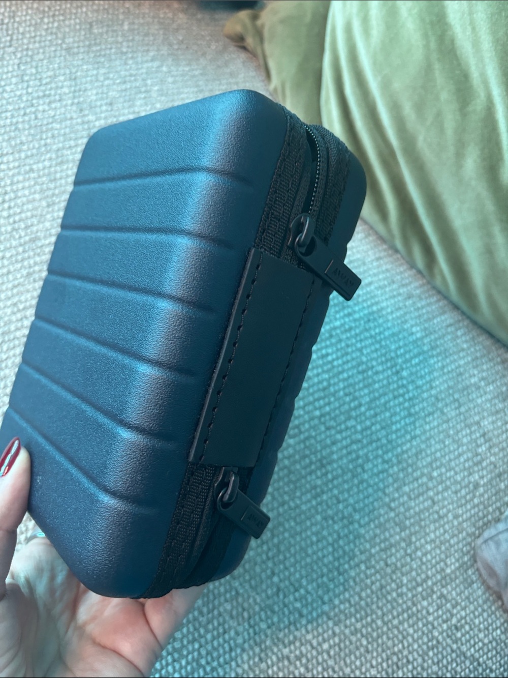 Brand New Away Blue Hard Shell Toiletry Travel Case with Drawstring Dust Pouch - Picture 5 of 6